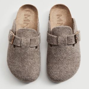 Mango felt clogs with fastener size US9/EU 40